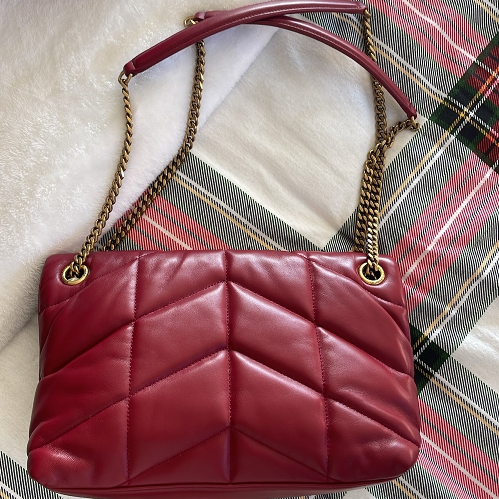 New! Yves Saint Laurent LouLou Small YSL Puffer Chain Shoulder Bag in Opyum Red - Picture 3 of 8